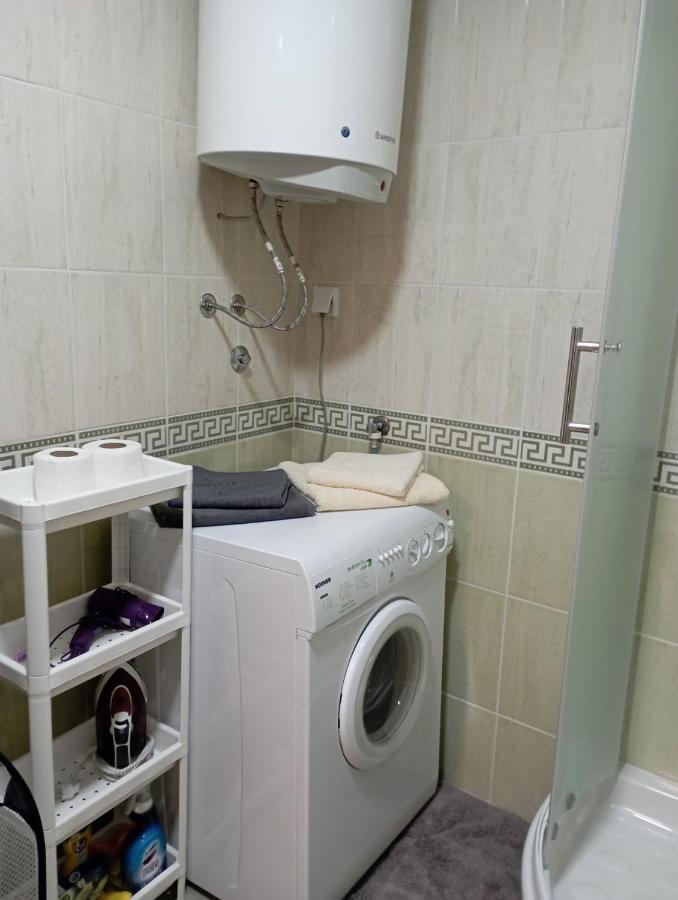 Sun Center Apartment Novi Sad Bagian luar foto